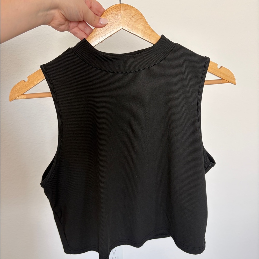 Black Muscle Tee Sleeveless Top